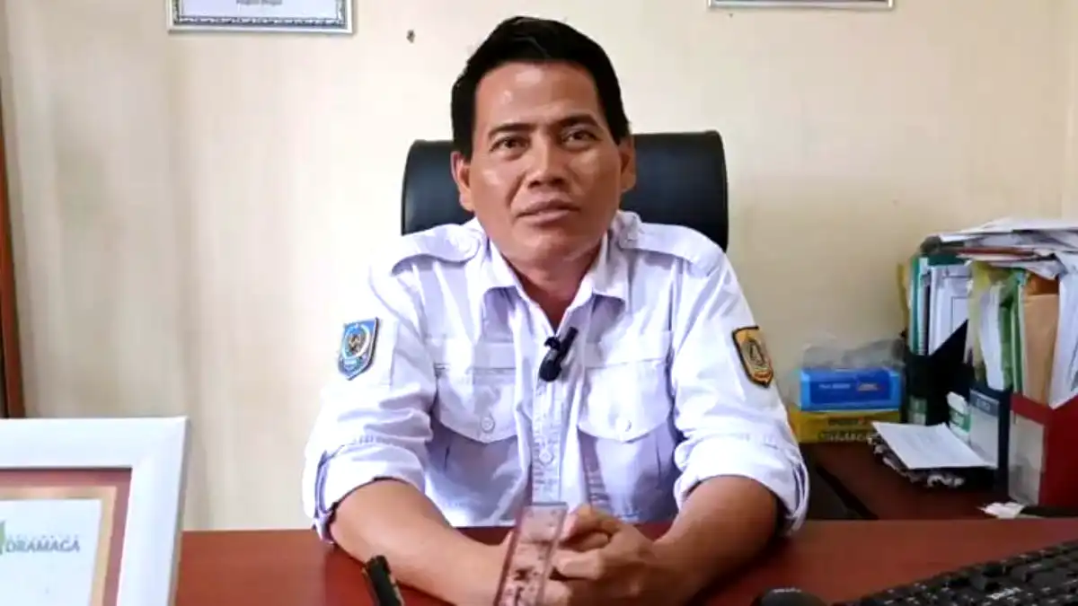 Dana Desa 2026 Dipangkas Drastis! BLT Tinggal 15 Orang, Kades Sukawening Siapkan Solusi Alternatif Kepala Desa Sukawening Jarkasih menjelaskan dampak Dana Desa 2026 dipangkas