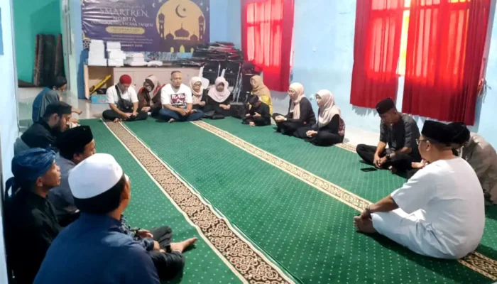SMK Taruma Negara Bogor Gelar Bukber dan Bagikan THR untuk Guru dan Staf