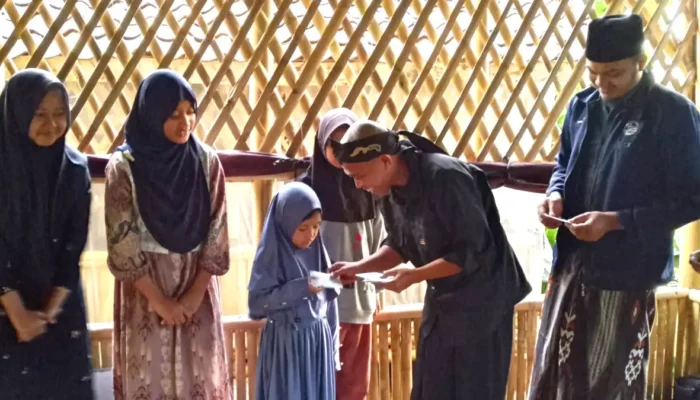 Jelang Lebaran, Yayasan Daya Putra Bangsa Berbagi Kebahagiaan Bersama 100 Anak Yatim dan Dhuafa di Bogor