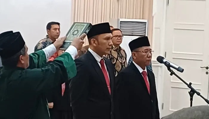 Wali Kota Bogor Lantik Dua Direksi Baru Perumda Tirta Pakuan, Fokus Akselerasi IPAL 2027