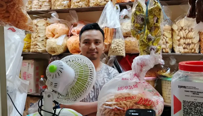 Pedagang pasar jambu dua bogor