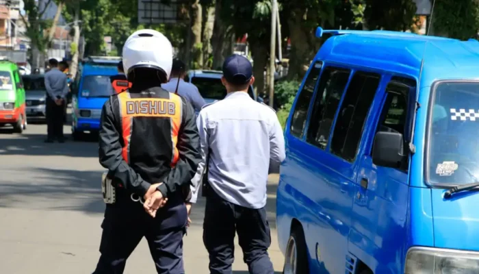 Dedie Rachim Usulkan Moratorium Angkot Kabupaten ke Dishub Jabar