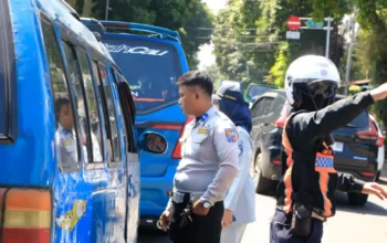 Dedie Rachim Usulkan Moratorium Angkot Kabupaten ke Dishub Jabar