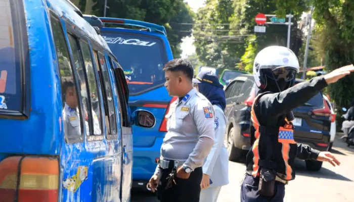 Dedie Rachim Usulkan Moratorium Angkot Kabupaten ke Dishub Jabar