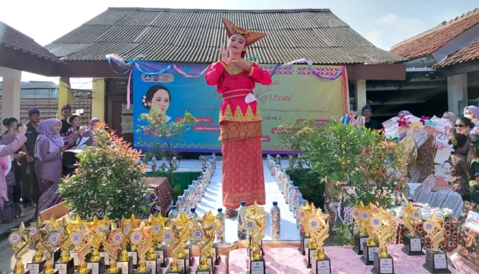 Tak Sekadar Seremonial! Perayaan Hari Kartini di SDN Ciheuleut 2 Penuh Kreativitas dan Inspirasi