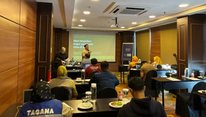 Seminar YPBP bersama DLH Kota Bogor terkait HIV dan lingkungan hijau