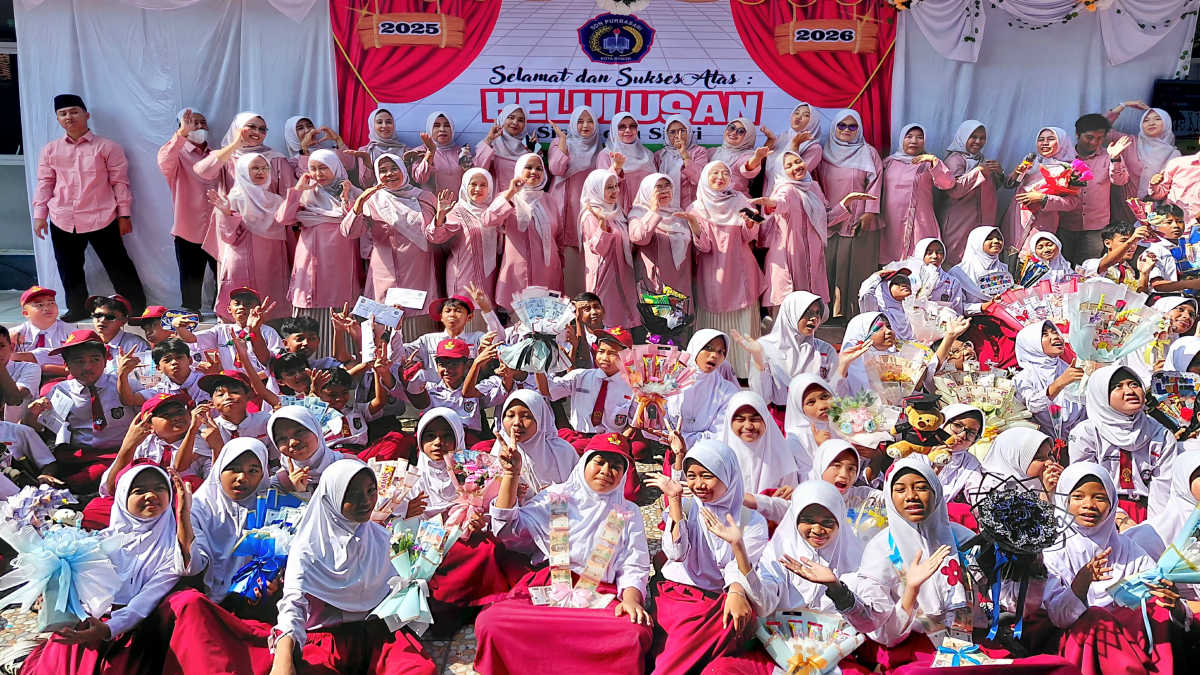 107 Siswa SDN Purbasari Resmi Lulus, Sekolah Beri Penghargaan Khusus untuk Siswa Berprestasi SDN Purbasari