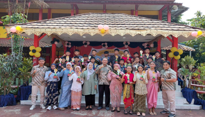 109 Siswa SDN Gunung Batu 1 Lulus, Pelepasan Balon dan Merpati Warnai Momen Haru Generasi Emas Kota Bogor SDN Gunung Batu 1.