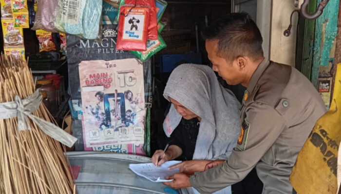 Satpol PP Kecamatan Rancabungur Cek Pembongkaran Mandiri Bangunan Liar, 132 Bangunan di Empat Desa Telah Didata