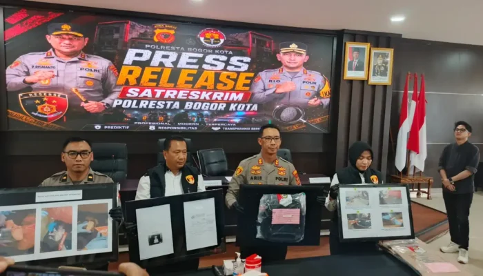Terungkap! Mahasiswi di Bogor Jadi Tersangka Kematian Bayi, Sembunyikan Kehamilan hingga Simpan Jasad di Lemari Mahasiswi di Bogor Jadi Tersangka Kematian Bayi, Sembunyikan Kehamilan hingga Simpan Jasad di Lemari