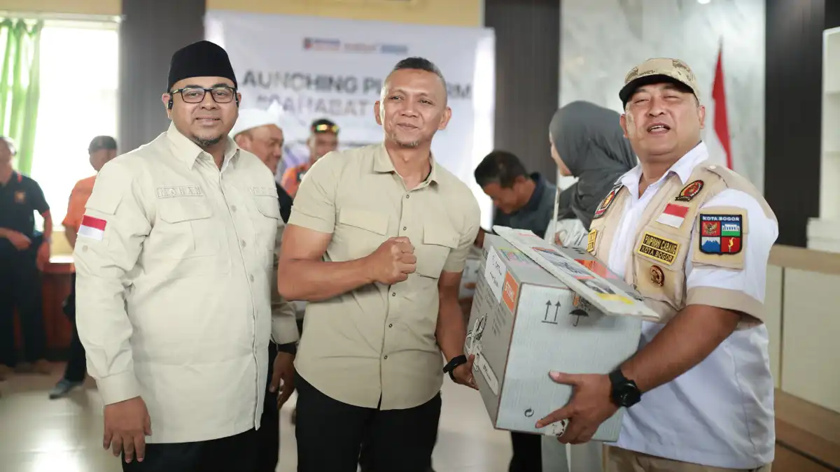 Kesiapsiagaan Bencana Bogor Selatan Diperkuat, 16 Chainsaw Senilai Rp180 Juta Diserahkan Kesiapsiagaan bencana Bogor Selatan diperkuat dengan 16 chainsaw