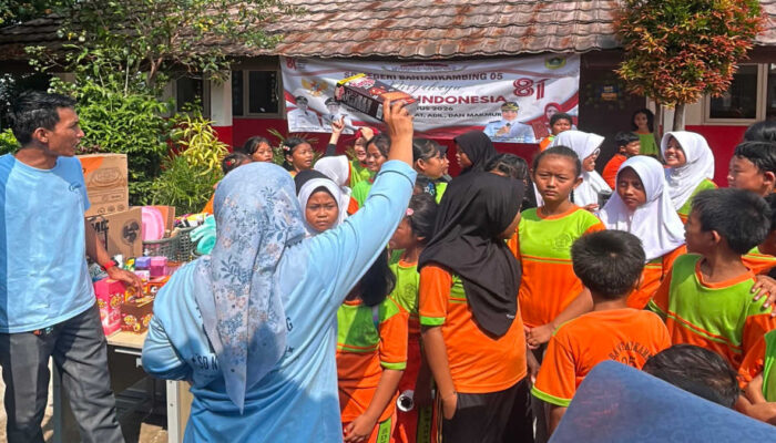 HUT RI ke-81, SDN Bantarkambing 05 Gelar Jalan Sehat, 192 Siswa Antusias Ikut Memeriahkan