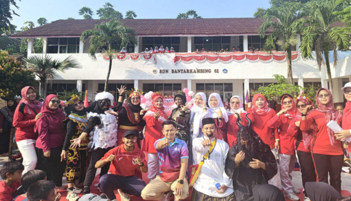 Gebyar HUT RI ke-81 SDN Bantarkambing 01, Jalan Sehat-Karnaval Meriah Diikuti 680 Siswa