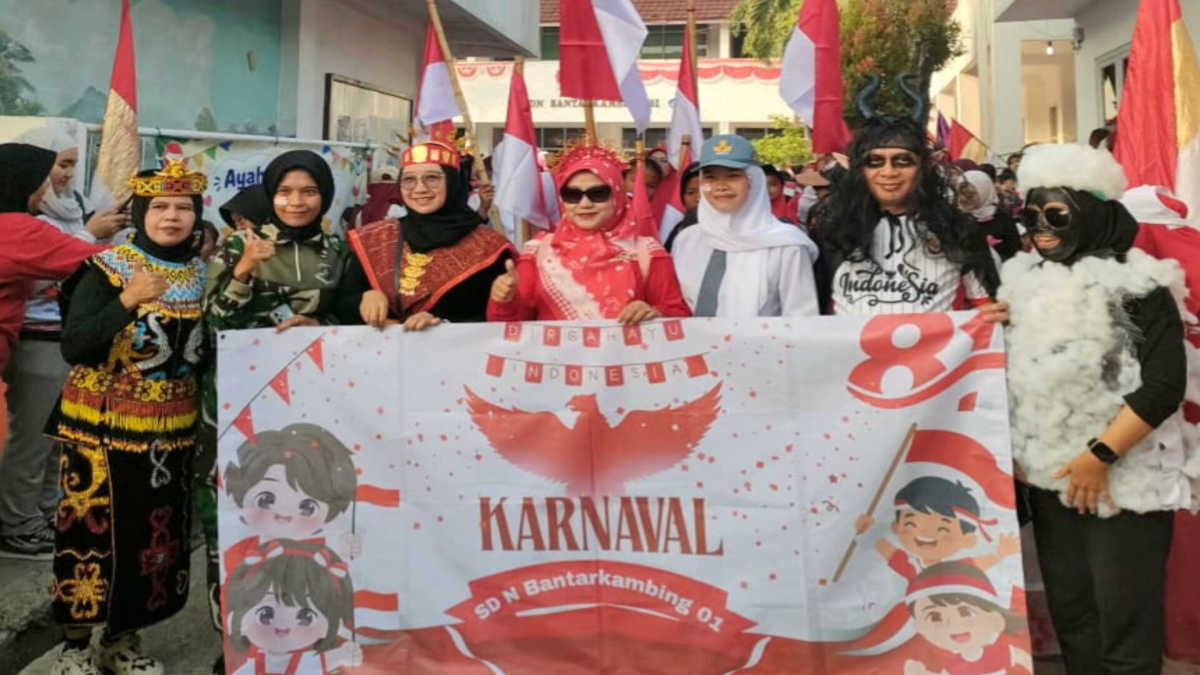 Gebyar HUT RI ke-81 SDN Bantarkambing 01, Jalan Sehat-Karnaval Meriah Diikuti 680 Siswa