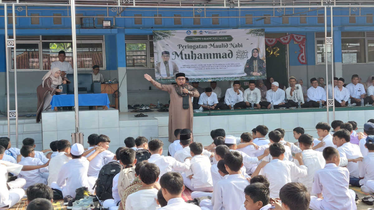 Peringati Maulid Nabi, SMPN 1 Rancabungur Tekankan Akhlak dan Keteladanan Rasulullah