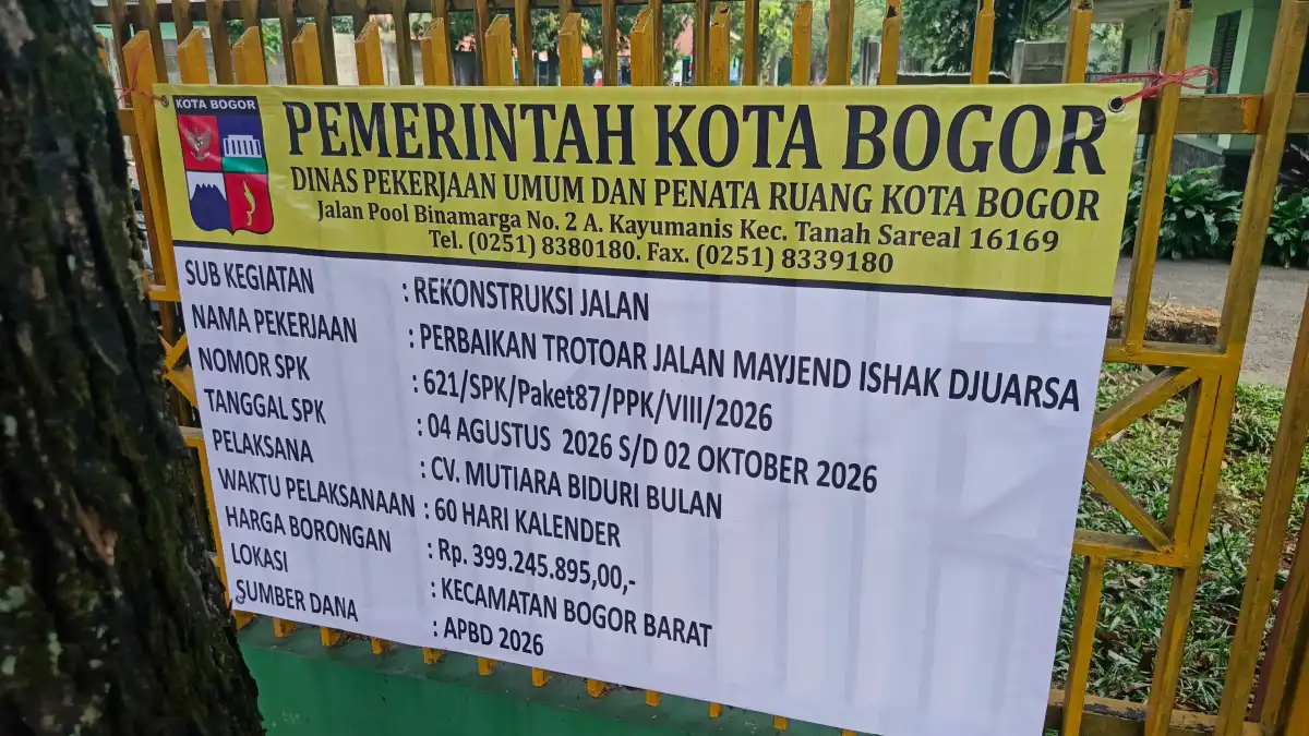 Proyek Trotoar Rp399 Juta di Gunung Batu Disorot, Besi dan Beton Dipertanyakan Proyek trotoar Rp399 juta di Gunung Batu Kota Bogor