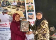 Dosen IPB Sedarnawati: Silakan Kritik Pemerintah, tetapi Bangun Keteladanan Diri Dosen IPB Sedarnawati: Kritik Pemerintah Harus Disertai Keteladanan