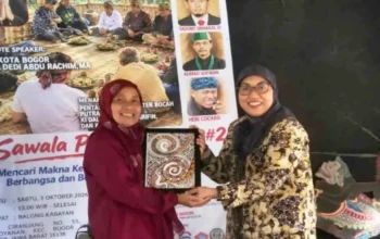 Dosen IPB Sedarnawati: Silakan Kritik Pemerintah, tetapi Bangun Keteladanan Diri Dosen IPB Sedarnawati: Kritik Pemerintah Harus Disertai Keteladanan