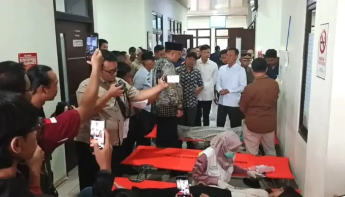 Diduga Keracunan MBG, 481 Siswa SMPN 1 dan 2 Dramaga Bogor Mengeluh Sakit 481 siswa SMPN 1 dan SMPN 2 Dramaga diduga keracunan MBG di Kabupaten Bogor